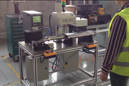 【現(xiàn)場(chǎng)視頻】馬瑞利汽車排氣管測(cè)漏工作站